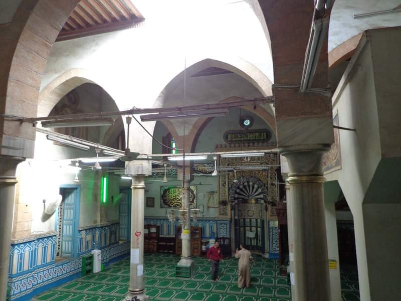 بداخل المسجد 