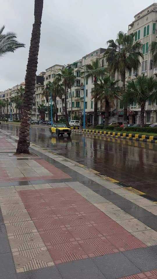 الطقس السئ بالإسكندرية