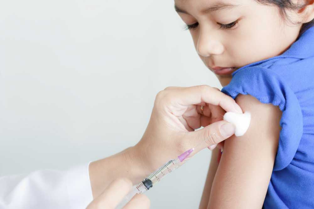تطعيمات الطفل الإضافية عمر سنتين 