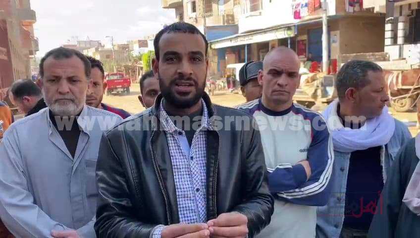 شاب بالبحيرة يعاني من مرض نادر ويطالب المسؤلين بعلاجه