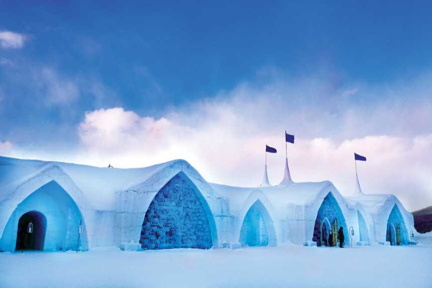 فندق الجليد في السويد