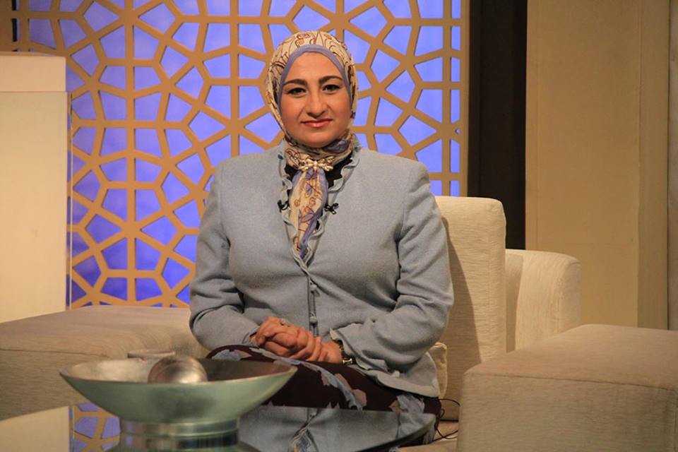 الدكتورة هالة حماد استشاري الطب النفسي