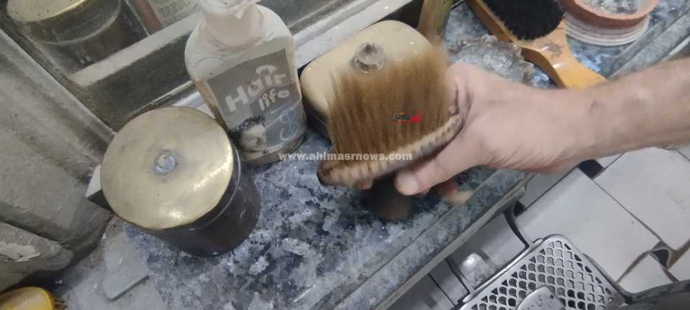 عم مصطفى حلاق العطارين