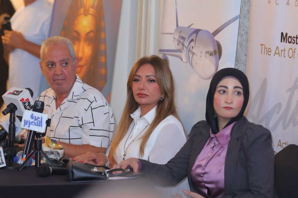 ليلى علوي