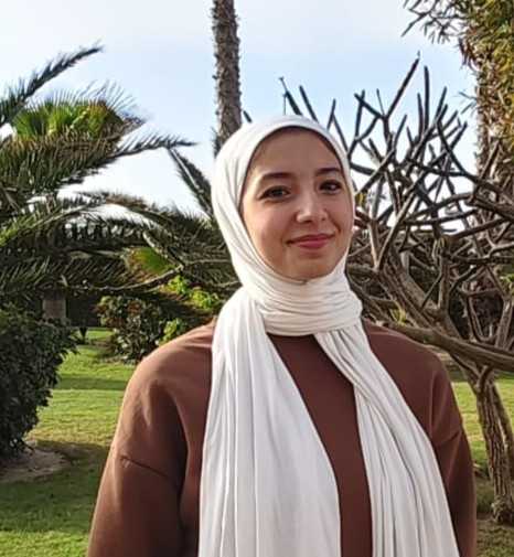 الطالبان الفائزان بمنحة ساويرس