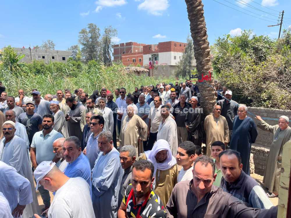 جنازة ٣ غرقي بالبحيرة