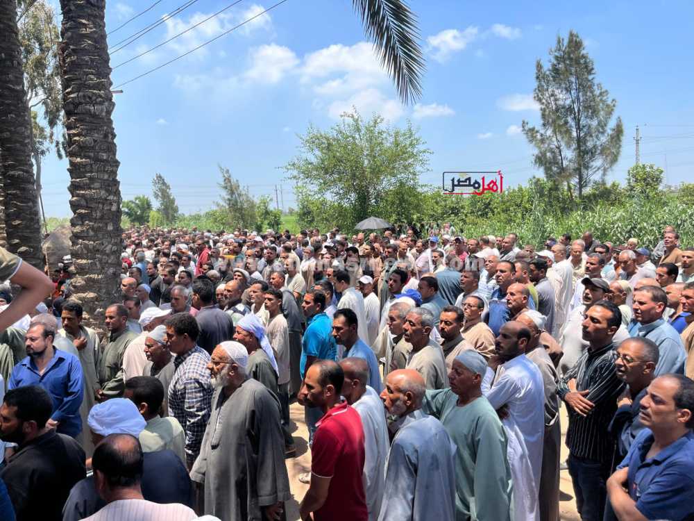 جنازة ٣ غرقي بالبحيرة